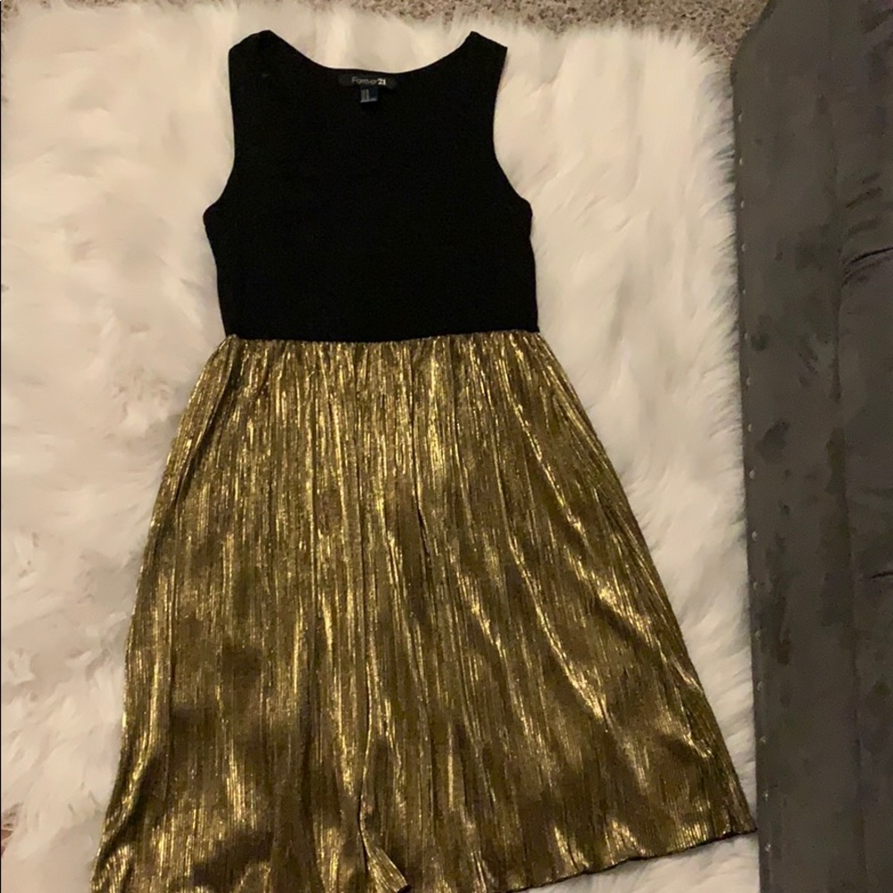 Black and Gold dress